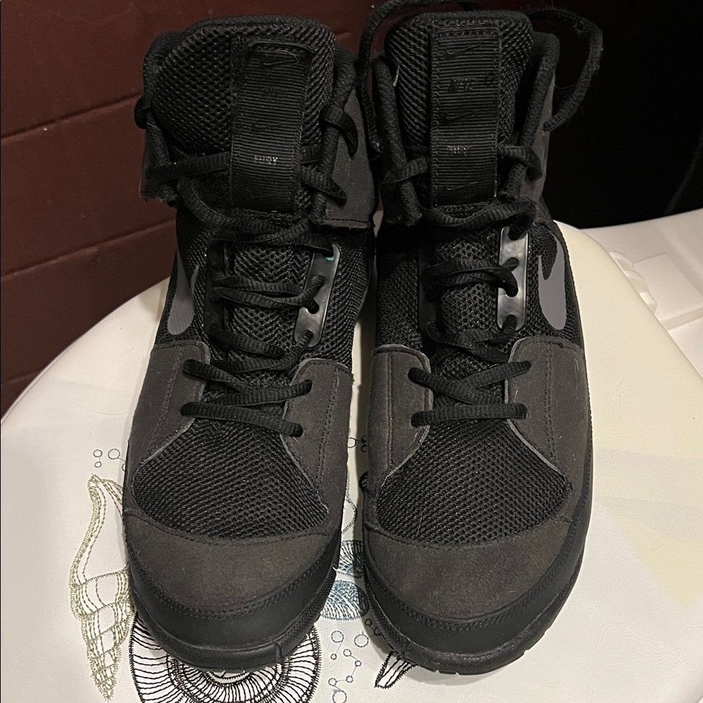 Nike Black and Grey High-Top Athletic Sneakers